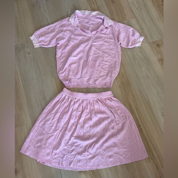 PINK Victoria's Secret Dresses & Skirts - PINK Victoria's Secret Two-Piece Pink Pleated Skirt Set